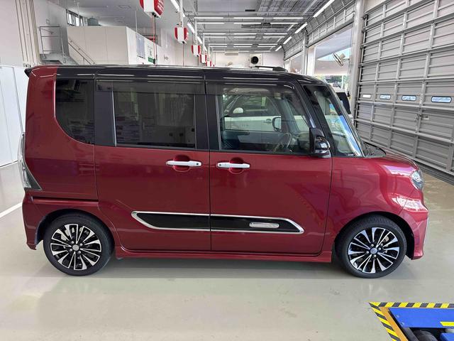 タント カスタムＲＳセレクション　ターボ車　インパネシフト　プッシュスタートスイッチ　電子カードキー　アルミホイール　衝突軽減Ｂ　車線逸脱　両側電動スライドＤ（4枚目）