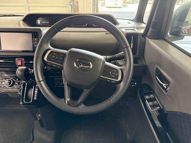 タント カスタムＲＳセレクション　ターボ車　インパネシフト　プッシュスタートスイッチ　電子カードキー　アルミホイール　衝突軽減Ｂ　車線逸脱　両側電動スライドＤ（16枚目）