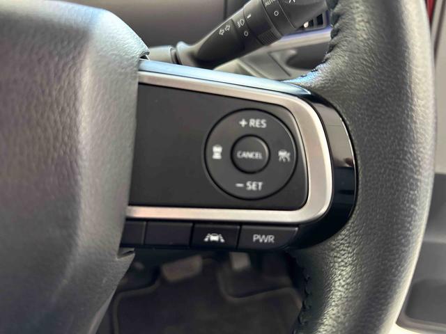 タント カスタムＲＳセレクション　ターボ車　インパネシフト　プッシュスタートスイッチ　電子カードキー　アルミホイール　衝突軽減Ｂ　車線逸脱　両側電動スライドＤ（23枚目）