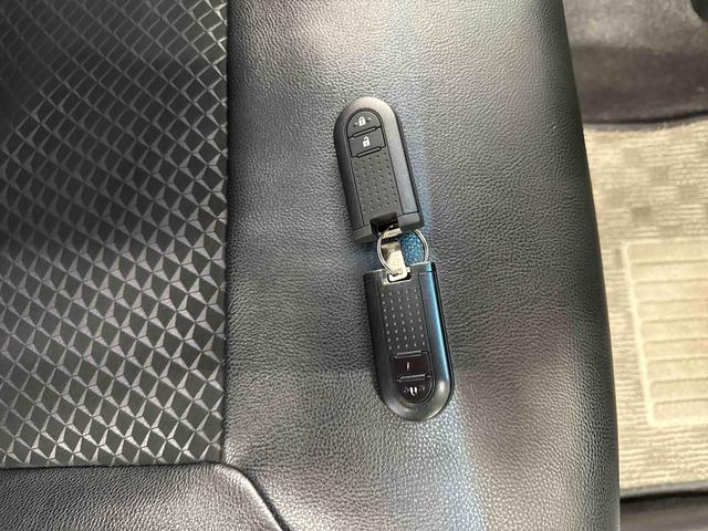 ムーヴ カスタム　ＲＳ　ハイパーＳＡＩＩＩ　ターボエンジン　インパネシフト　プッシュスタートスイッチ　電子カードキー　衝突回避支援システム　アルミホイール　レーンアシスト（23枚目）
