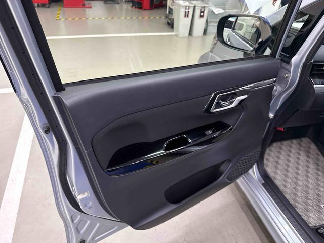 ムーヴ カスタム　ＲＳ　ハイパーＳＡＩＩＩ　ターボエンジン　インパネシフト　プッシュスタートスイッチ　電子カードキー　衝突回避支援システム　アルミホイール　レーンアシスト（29枚目）