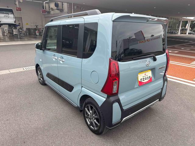 タント ファンクロス　インパネシフト　プッシュスタートスイッチ　電子カードキー　電動パーキングブレーキ　電動スライドドア　衝突軽減システム　レーンキープアシスト　ＡＢＳ　アルミホイール（8枚目）