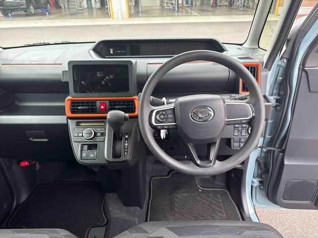 タント ファンクロス　インパネシフト　プッシュスタートスイッチ　電子カードキー　電動パーキングブレーキ　電動スライドドア　衝突軽減システム　レーンキープアシスト　ＡＢＳ　アルミホイール（15枚目）