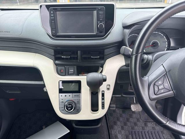 ムーヴ Ｘターボ　ＳＡ　ターボ　インパネシフト　プッシュスタートスイッチ　電子カードキー　衝突被害軽減システム　ＡＢＳ　　　アルミホイール（15枚目）