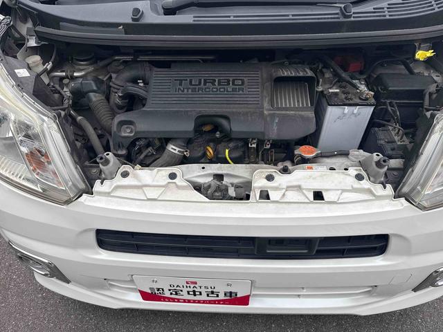 ムーヴ Ｘターボ　ＳＡ　ターボ　インパネシフト　プッシュスタートスイッチ　電子カードキー　衝突被害軽減システム　ＡＢＳ　　　アルミホイール（17枚目）