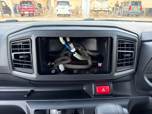 ミライース L SAIII インパネシフト リモコンキー 衝突被害軽減システム レーンキープアシスト オートハイビーム ABS Wエアバッグ アイドリングストップ(10枚目)