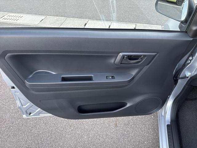 ミライース L SAIII インパネシフト リモコンキー 衝突被害軽減システム レーンキープアシスト オートハイビーム ABS Wエアバッグ アイドリングストップ(25枚目)