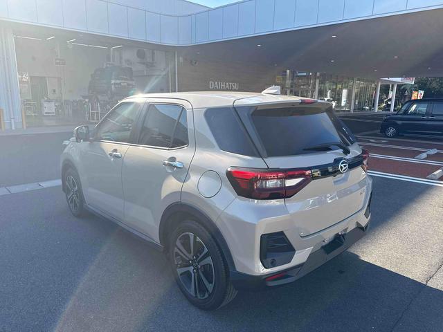 ロッキー プレミアム　フロアＣＶＴ　衝突軽減システム　車線逸脱警報　アルミホイール　オートハイビーム　ＡＢＳ　ターボ車（9枚目）