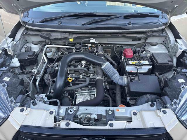 ロッキー プレミアム　フロアＣＶＴ　衝突軽減システム　車線逸脱警報　アルミホイール　オートハイビーム　ＡＢＳ　ターボ車（17枚目）