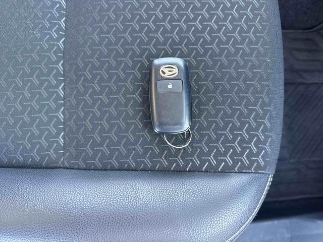 ロッキー プレミアム　フロアＣＶＴ　衝突軽減システム　車線逸脱警報　アルミホイール　オートハイビーム　ＡＢＳ　ターボ車（23枚目）