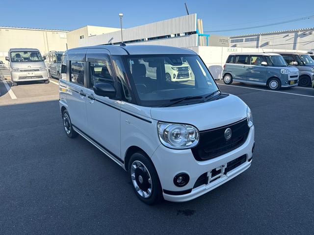 ムーヴキャンバス ＧブラックアクセントＶＳ　ＳＡＩＩＩ　インパネシフト　プッシュスタートスイッチ　電子カードキー　ブレーキサポート　レーンキープ　両側電動ドア　オートマチックハイビーム　ＡＢＳ（6枚目）