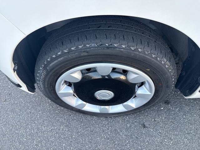 ムーヴキャンバス ＧブラックアクセントＶＳ　ＳＡＩＩＩ　インパネシフト　プッシュスタートスイッチ　電子カードキー　ブレーキサポート　レーンキープ　両側電動ドア　オートマチックハイビーム　ＡＢＳ（18枚目）