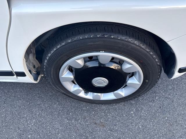 ムーヴキャンバス ＧブラックアクセントＶＳ　ＳＡＩＩＩ　インパネシフト　プッシュスタートスイッチ　電子カードキー　ブレーキサポート　レーンキープ　両側電動ドア　オートマチックハイビーム　ＡＢＳ（19枚目）