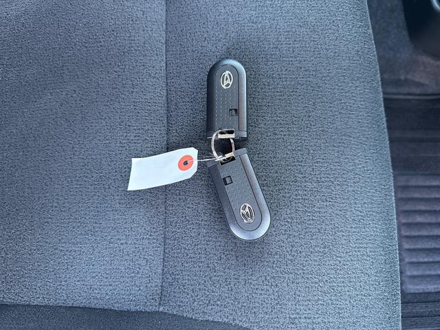 ムーヴキャンバス ＧブラックアクセントＶＳ　ＳＡＩＩＩ　インパネシフト　プッシュスタートスイッチ　電子カードキー　ブレーキサポート　レーンキープ　両側電動ドア　オートマチックハイビーム　ＡＢＳ（24枚目）