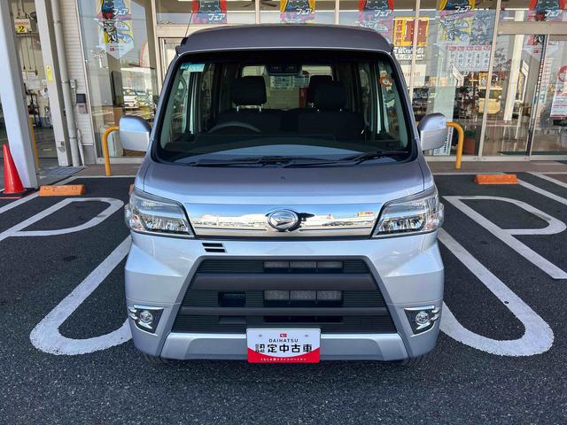 ハイゼットカーゴ クルーズターボＳＡＩＩＩ　ターボ車　４ＷＤ車　インパネオートマ　フォグランプ　リモコンキー　両側スライドドア　衝突被害軽減システム　エアコン　パワステ（2枚目）