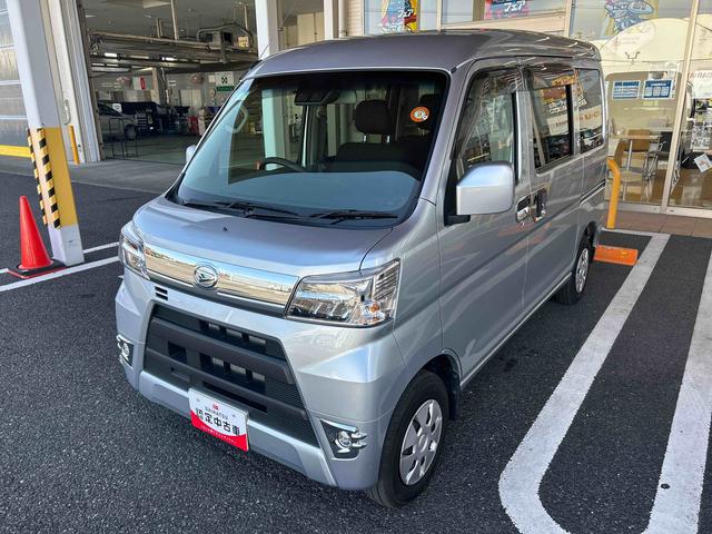 ハイゼットカーゴ クルーズターボＳＡＩＩＩ　ターボ車　４ＷＤ車　インパネオートマ　フォグランプ　リモコンキー　両側スライドドア　衝突被害軽減システム　エアコン　パワステ（7枚目）