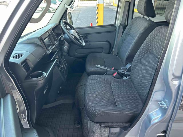 ハイゼットカーゴ クルーズターボＳＡＩＩＩ　ターボ車　４ＷＤ車　インパネオートマ　フォグランプ　リモコンキー　両側スライドドア　衝突被害軽減システム　エアコン　パワステ（13枚目）