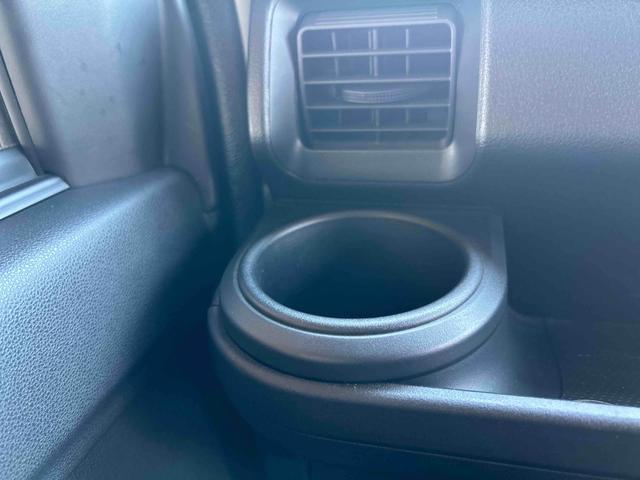 ハイゼットカーゴ クルーズターボＳＡＩＩＩ　ターボ車　４ＷＤ車　インパネオートマ　フォグランプ　リモコンキー　両側スライドドア　衝突被害軽減システム　エアコン　パワステ（32枚目）