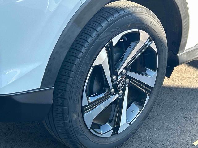 �E��ւ̉摜�ł���