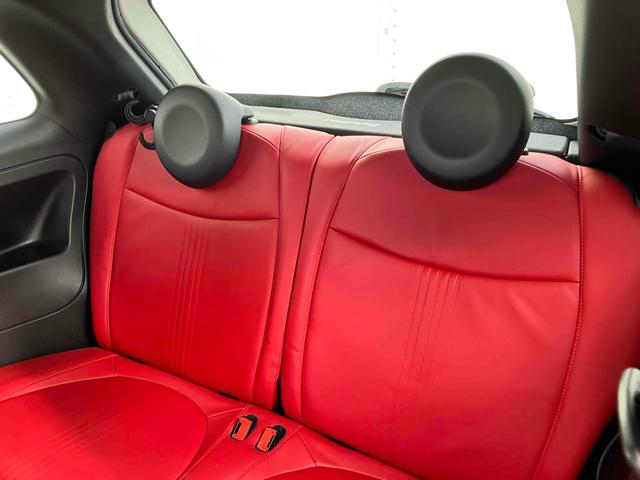 アバルト５９５ ツーリズモ　クリアランスソナー　アルミホイール　レッドレザーシート　パドルシフト　キーレスエントリー　ＡＴ　ＡＢＳ　ＣＤオーディオ　ＨＩＤヘッドライト（34枚目）