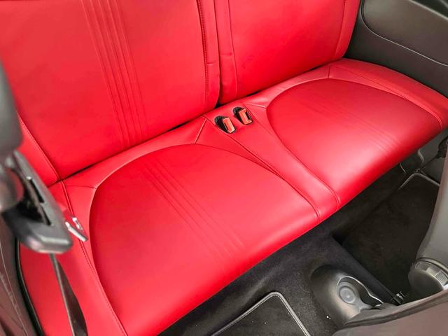 アバルト５９５ ツーリズモ　クリアランスソナー　アルミホイール　レッドレザーシート　パドルシフト　キーレスエントリー　ＡＴ　ＡＢＳ　ＣＤオーディオ　ＨＩＤヘッドライト（44枚目）