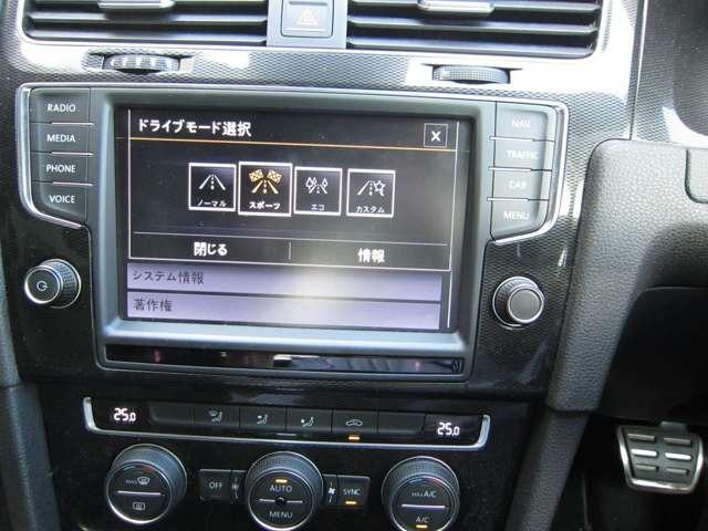 ゴルフＧＴＩ ベースグレード　１７インチアルミホイール　ドライブレコーダー　ナビ　フルセグＴＶ　スマートキー　ＥＴＣ　ワンオーナー（11枚目）