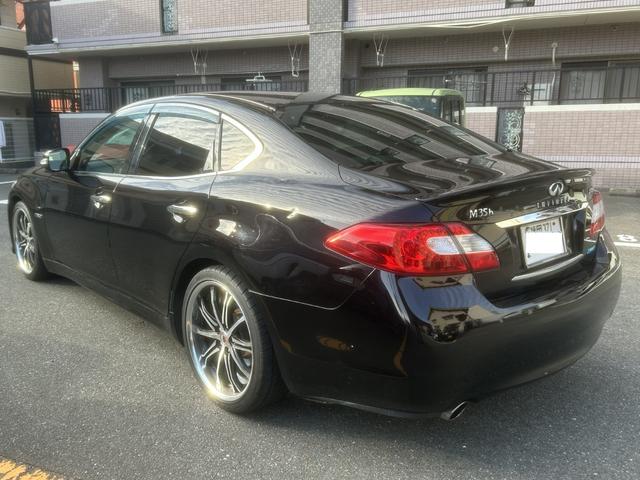 フーガハイブリッド ベースグレード スマートキー BOSEサウンド 本革シート AFS ナビ TV Bluetooth ローダウン WORKシュバート20インチアルミ Bカメラ ETC(9枚目)