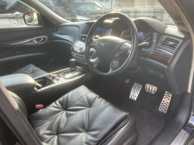 フーガハイブリッド ベースグレード スマートキー BOSEサウンド 本革シート AFS ナビ TV Bluetooth ローダウン WORKシュバート20インチアルミ Bカメラ ETC(19枚目)