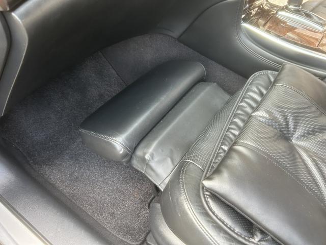 フーガハイブリッド ベースグレード スマートキー BOSEサウンド 本革シート AFS ナビ TV Bluetooth ローダウン WORKシュバート20インチアルミ Bカメラ ETC(27枚目)