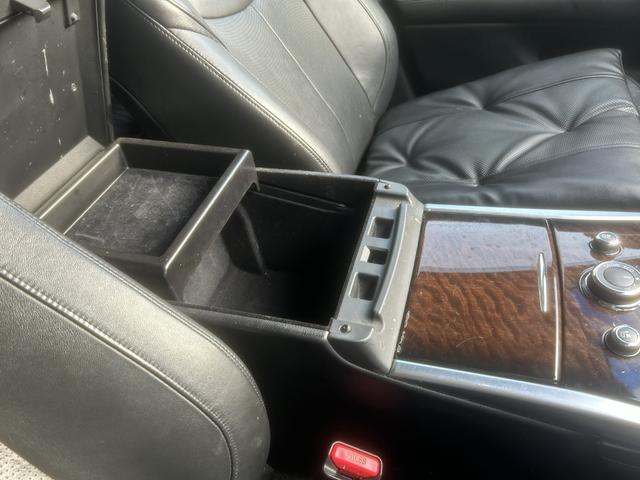 フーガハイブリッド ベースグレード スマートキー BOSEサウンド 本革シート AFS ナビ TV Bluetooth ローダウン WORKシュバート20インチアルミ Bカメラ ETC(43枚目)