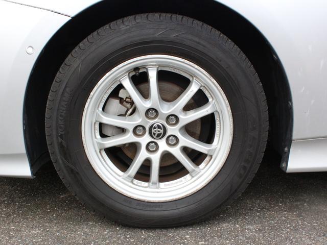 プリウス Ａプレミアム　スマートキー　フルセグナビ　Ｂｌｕｅｔｏｏｔｈ　オートヘッドライト　レーンキープアシスト　ＢＳＭ　オートクルーズ　ステリモ　コーナーセンサー　Ｂカメラ　ＥＴＣ　ドラレコ　記録簿　禁煙（16枚目）