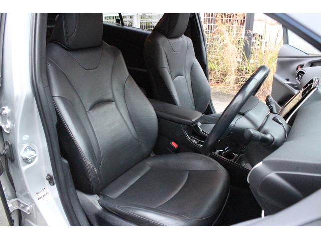 プリウス Ａプレミアム　スマートキー　フルセグナビ　Ｂｌｕｅｔｏｏｔｈ　オートヘッドライト　レーンキープアシスト　ＢＳＭ　オートクルーズ　ステリモ　コーナーセンサー　Ｂカメラ　ＥＴＣ　ドラレコ　記録簿　禁煙（23枚目）