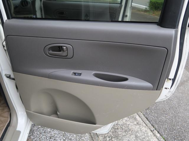 タント Ｘリミテッド　ナビ　バックモニター　ＴＶ　スマートキー　左側電動スライドドア　オートエアコン　プライバシーガラス　セキュリティ　記録簿　ＥＴＣ　運転席・助手席エアバック（15枚目）