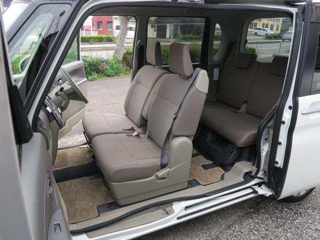 タント Ｘリミテッド　ナビ　バックモニター　ＴＶ　スマートキー　左側電動スライドドア　オートエアコン　プライバシーガラス　セキュリティ　記録簿　ＥＴＣ　運転席・助手席エアバック（21枚目）