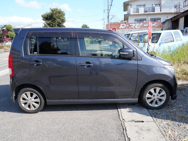 ワゴンＲ ＦＸリミテッド　スマートキー　プッシュスタート　ＣＤ　オートエアコン　純正１４インチアルミホイール　パワーウィンドウ　パワーステアリング（5枚目）