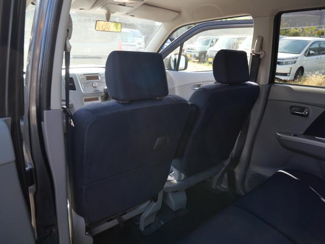 ワゴンＲ ＦＸリミテッド　スマートキー　プッシュスタート　ＣＤ　オートエアコン　純正１４インチアルミホイール　パワーウィンドウ　パワーステアリング（18枚目）