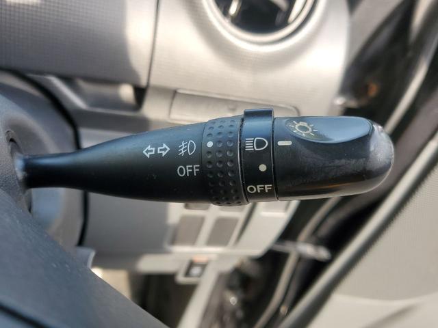 タント カスタムＸリミテッド　ＥＴＣ　電動スライドドア　ＨＩＤ　スマートキー　電動格納ミラー　ベンチシート　ＣＶＴ　盗難防止システム　ＡＢＳ　ＣＤ　アルミホイール　衝突安全ボディ　エアコン　パワーステアリング　パワーウィンドウ（41枚目）