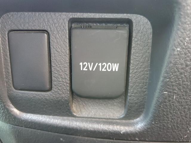ヴェルファイア ２．４Ｚ　ＥＴＣ　バックカメラ　ナビ　ＴＶ　クリアランスソナー　両側電動スライドドア　オートライト　ＨＩＤ　スマートキー　電動格納ミラー　３列シート　オットマン　ＣＶＴ　アルミホイール　ＣＤ　盗難防止システム（45枚目）