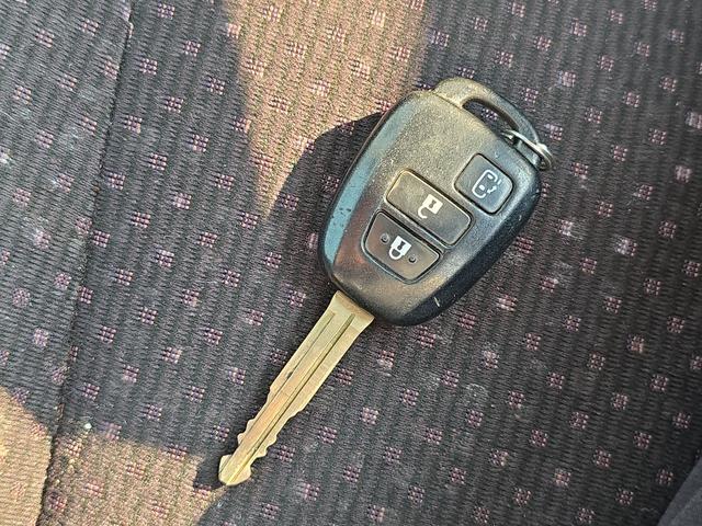 スペイド Ｆ　４ＷＤ　ナビ　ＴＶ　電動スライドドア　キーレスエントリー　電動格納ミラー　ＣＶＴ　アルミホイール　Ｂｌｕｅｔｏｏｔｈ　衝突安全ボディ　ＡＢＳ　エアコン　パワーステアリング　パワーウィンドウ（47枚目）