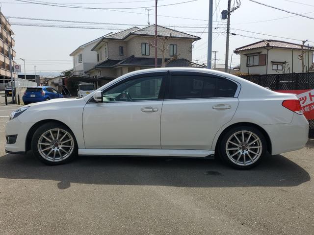 レガシィＢ４ ２．５ＧＴ　ｔＳ　限定車６００台　４ＷＤ　ＥＴＣ　オートクルーズコントロール　バックカメラ　ナビ　アルミホイール　ＨＩＤ　ＡＴ　スマートキー　電動格納ミラー　盗難防止システム　パワーシート　ＣＤ　ＤＶＤ再生（15枚目）