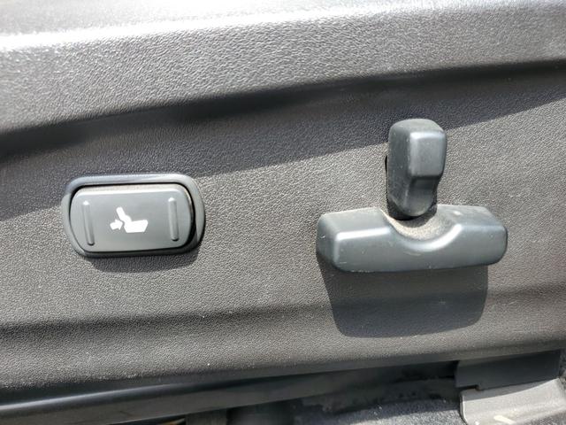 レガシィＢ４ ２．５ＧＴ　ｔＳ　限定車６００台　４ＷＤ　ＥＴＣ　オートクルーズコントロール　バックカメラ　ナビ　アルミホイール　ＨＩＤ　ＡＴ　スマートキー　電動格納ミラー　盗難防止システム　パワーシート　ＣＤ　ＤＶＤ再生（39枚目）