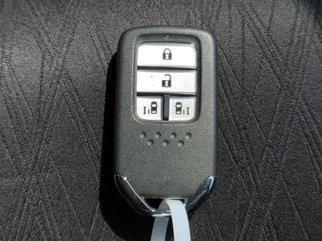 オデッセイ アブソルート・ＥＸ　ＥＴＣ　全周囲カメラ　ナビ　ＴＶ　オートクルーズコントロール　パークアシスト　衝突被害軽減システム　両側電動スライドドア　オートライト　ＬＥＤヘッドランプ　スマートキー　アイドリングストップ（56枚目）