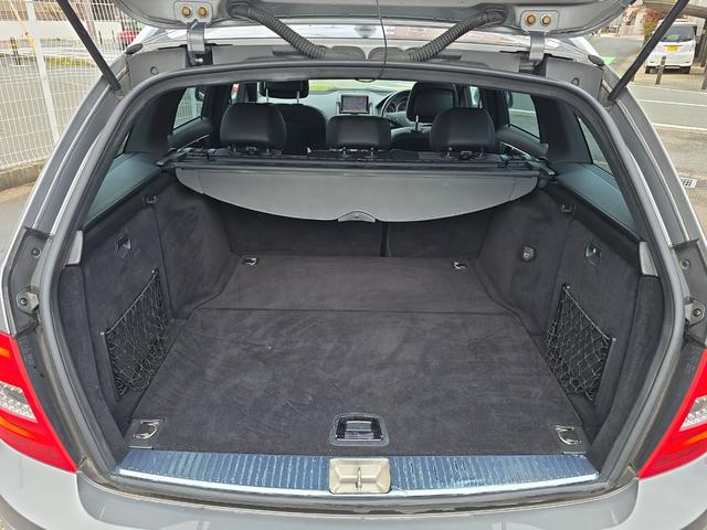 Ｃクラスステーションワゴン Ｃ２００コンプレッサＷアバンＧスポーツＬＴＤ　ドライブレコーダー　ＥＴＣ　バックカメラ　ナビ　オートクルーズコントロール　アルミホイール　ＨＩＤ　サンルーフ　パワーシート　ハーフレザーシート　キーレスエントリー　電動格納ミラー　ＡＴ（18枚目）