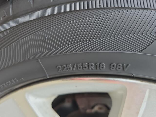 デリカＤ：５ Ｇ　プレミアム　４ＷＤ　ＥＴＣ　全周囲カメラ　ナビ　ＴＶ　オートクルーズコントロール　両側スライド・片側電動　オートライト　ＨＩＤ　電動リアゲート　スマートキー　電動格納ミラー　後席モニター　３列シート　フルフラット（22枚目）