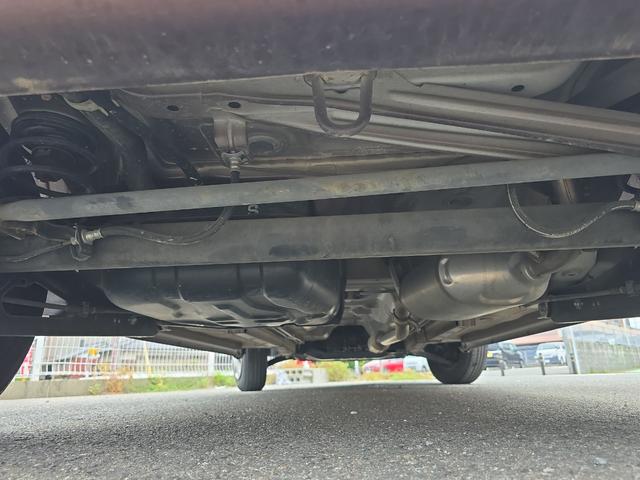アルト Ｇ　ナビ　ＴＶ　キーレスエントリー　電動格納ミラー　ＡＴ　盗難防止システム　ＣＤ　ＵＳＢ　衝突安全ボディ　エアコン　パワーステアリング　パワーウィンドウ（29枚目）