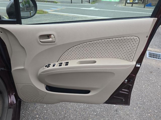アルト Ｇ　ナビ　ＴＶ　キーレスエントリー　電動格納ミラー　ＡＴ　盗難防止システム　ＣＤ　ＵＳＢ　衝突安全ボディ　エアコン　パワーステアリング　パワーウィンドウ（41枚目）