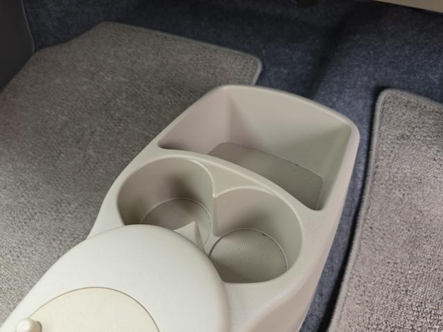 アルト Ｇ　ナビ　ＴＶ　キーレスエントリー　電動格納ミラー　ＡＴ　盗難防止システム　ＣＤ　ＵＳＢ　衝突安全ボディ　エアコン　パワーステアリング　パワーウィンドウ（47枚目）