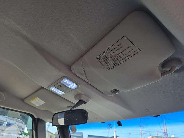 Ｎ－ＢＯＸカスタム Ｇ　ＳＳパッケージ　ＥＴＣ　バックカメラ　両側電動スライドドア　ナビ　オートライト　ＨＩＤ　スマートキー　アイドリングストップ　電動格納ミラー　ベンチシート　ＣＶＴ　盗難防止システム　ＡＢＳ　ＥＳＣ　ＣＤ　ＵＳＢ（54枚目）