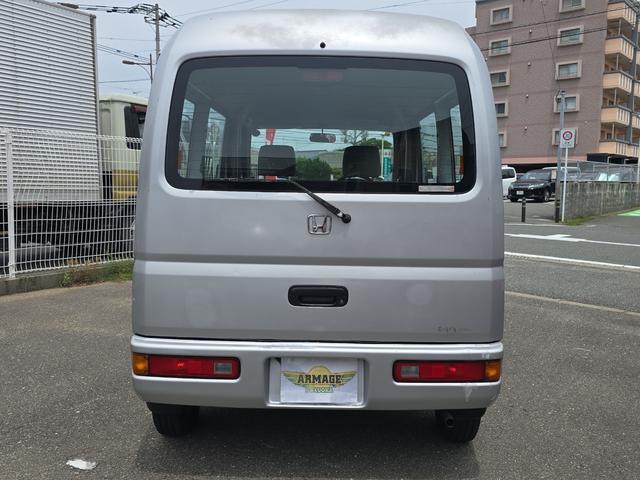 アクティバン ＳＤＸ　４ＷＤ　軽バン　ＭＴ　両側スライドドア　エアコン　運転席エアバッグ　カセット（6枚目）