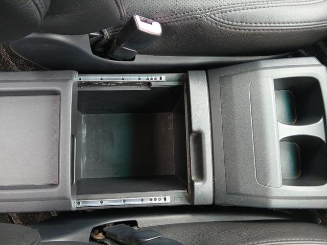 アルファード ２４０Ｓ　ＥＴＣ　バックカメラ　ナビ　ＴＶ　クリアランスソナー　オートクルーズコントロール　両側電動スライドドア　オートライト　ＨＩＤ　サンルーフ　スマートキー　電動格納ミラー　３列シート　ＣＶＴ（47枚目）